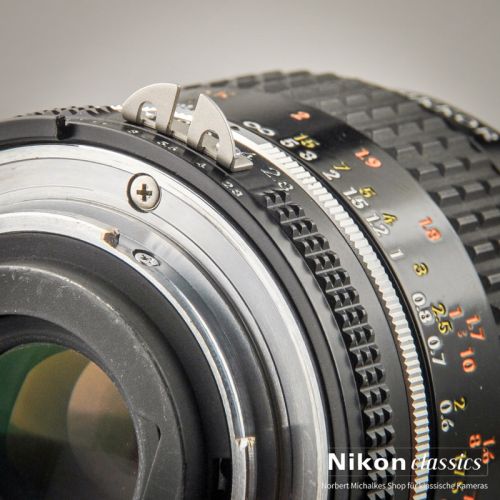 Nikon Micro-Nikkor 55/2,8 AIS (Zustand A/A-)