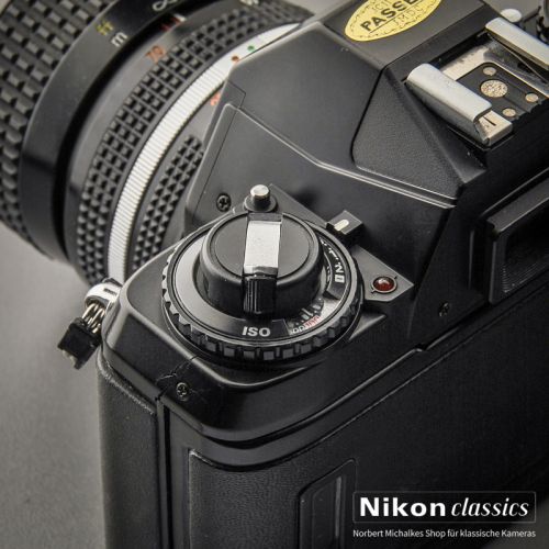 Nikon F301 with Nikkor Zoom 35-70 AIS