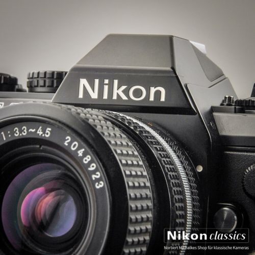 Nikon F301 with Nikkor Zoom 35-70 AIS