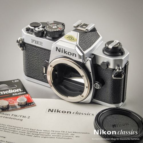 Nikon FM2n (Zustand A/A-) Titanverschluss