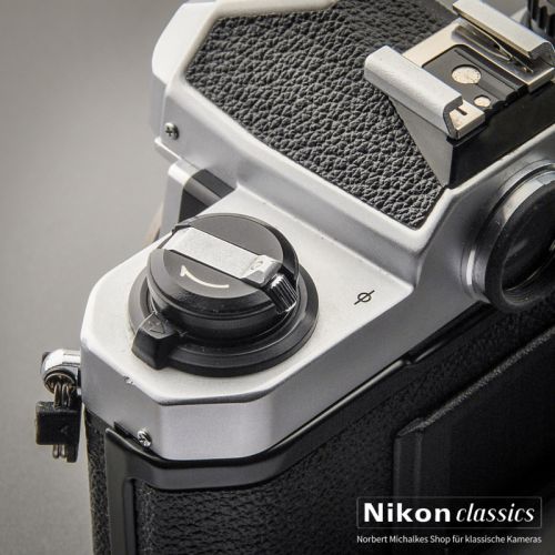 Nikon FM2n (Zustand A/A-) Titanverschluss