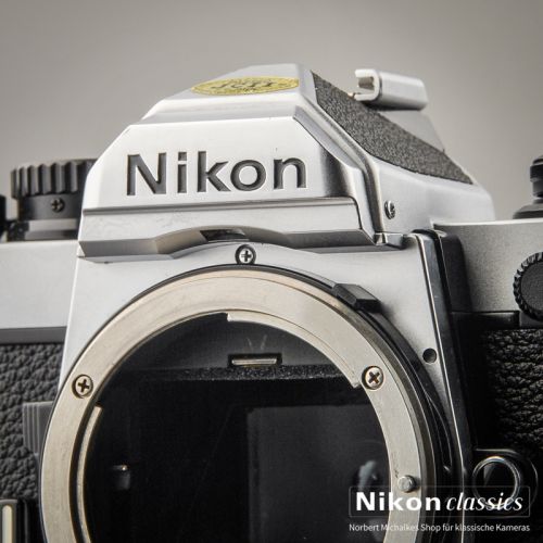 Nikon FM2n (Zustand A/A-) Titanverschluss