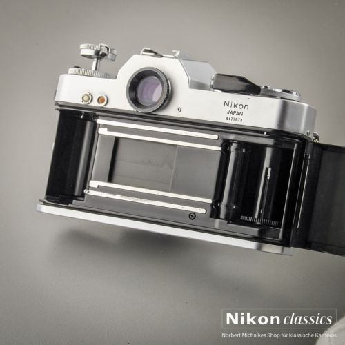 Nikkormat EL (Zustand A-)