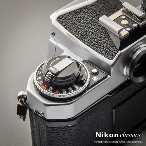 Nikon FE-2 (Zustand A-/AB)