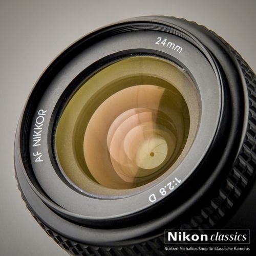 Nikon AF-D Nikkor 24/2,8 (Zustand A/A-)