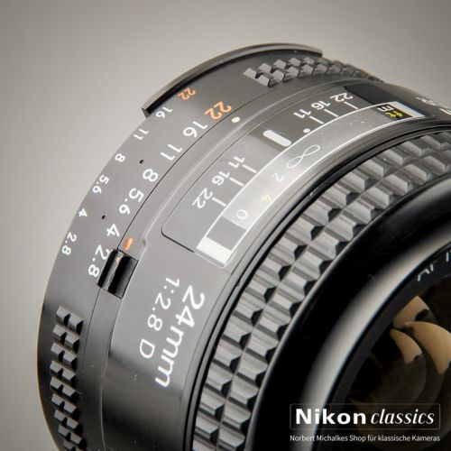 Nikon AF-D Nikkor 24/2,8 (Zustand A/A-)