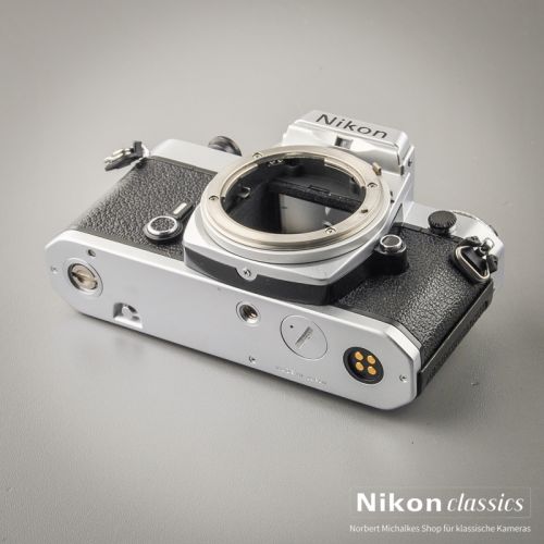 Nikon FE (Zustand A/A-)