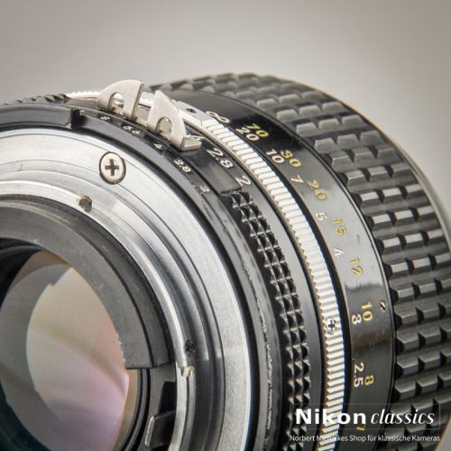 Nikon Nikkor 85/2,0 AI  (Zustand A-)