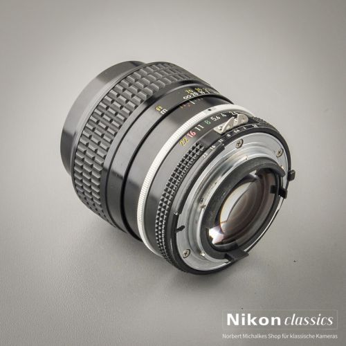 Nikon Nikkor 105/2,5 AI (Zustand A/A-)