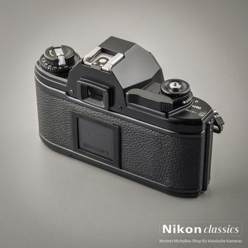 Nikon EM (Zustand A/A-)