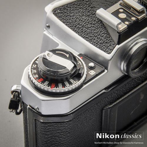 Nikon FE-2 (Zustand A-)