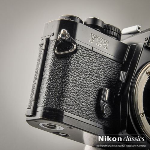 Nikon FE-2 schwarz (Zustand A-)