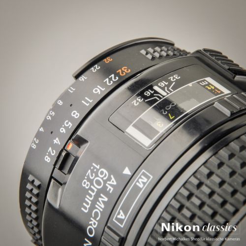Nikon AF Micro-Nikkor 60/2,8 (Zustand A/A-)