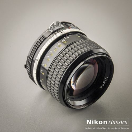 Nikon Nikkor 85/2,0 AI  (Zustand A)