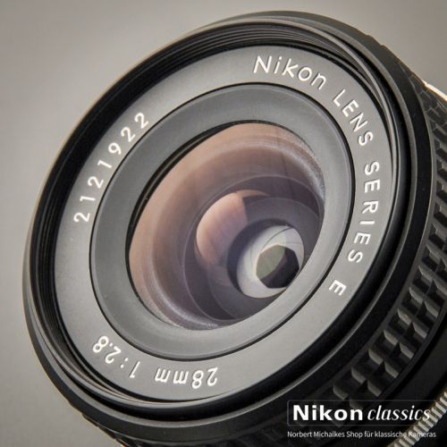 Nikon 28/2,8 AIS Series E (Condition A)