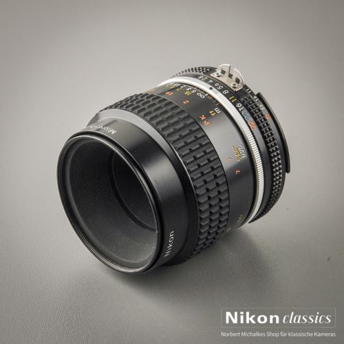 Nikon Micro-Nikkor 55/2,8 AIS (Zustand A/A-)