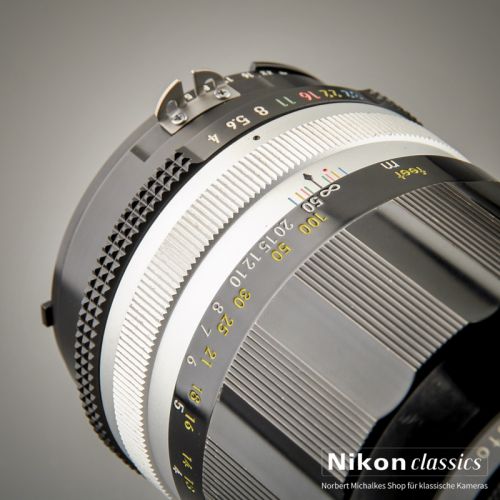 Nikon Nikkor-Q Auto 200/4 AI (Condition A/A-)