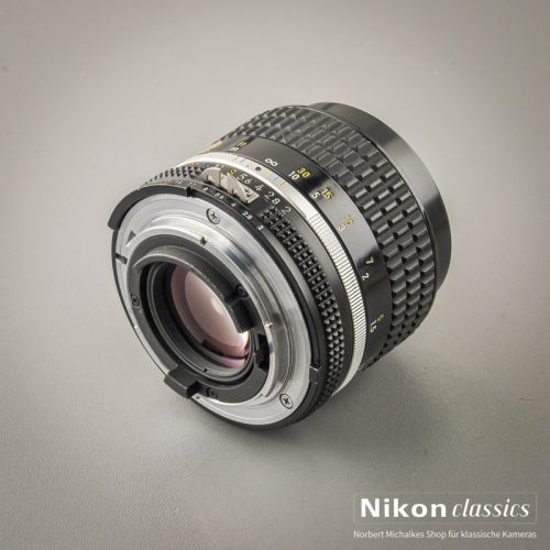 Preview: Nikon Nikkor 85/2,0 AIS  (Zustand A) OVP