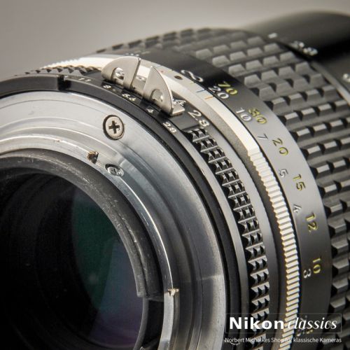 Nikon Nikkor 135/2,8 AIS (Zustand A-)