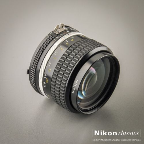 Nikon Nikkor 35/2,0 AIS (Zustand A/A+)