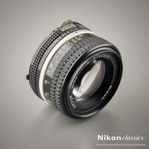 Bereitschaftstasche CF-17 für Nikon FG, FG-20 und EM