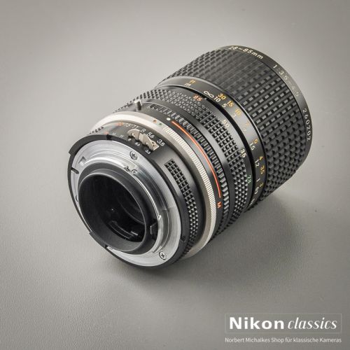 Nikon Zoom-Nikkor 28-85/3,5-4,5 AIS Macro (Condition A)