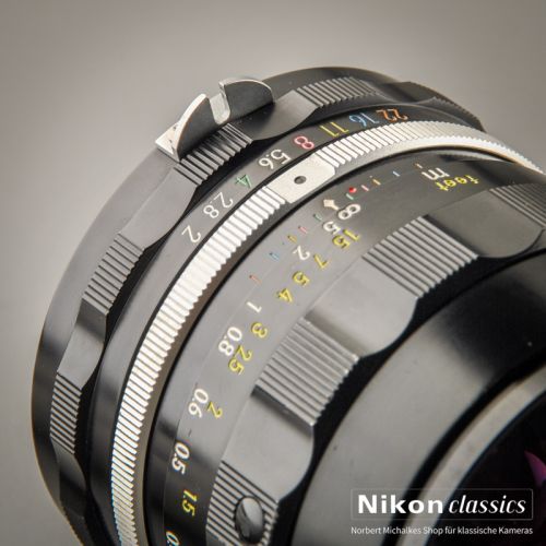 Nikon Nikkor-N 28/2,0 nonAI "Berg-und-Tal" (Zustand A/A-)