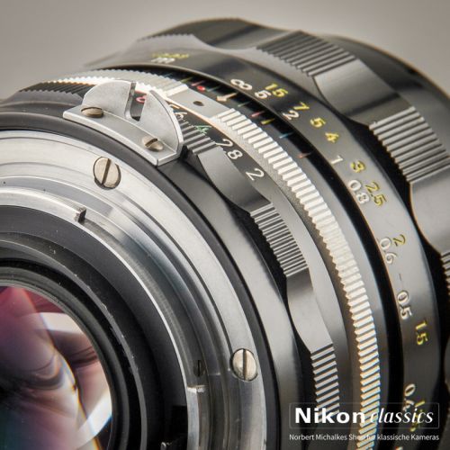 Nikon Nikkor-N 28/2,0 nonAI "Berg-und-Tal" (Zustand A/A-)