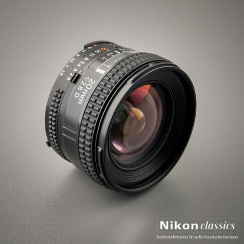 Nikon AF-D Nikkor 20/2,8