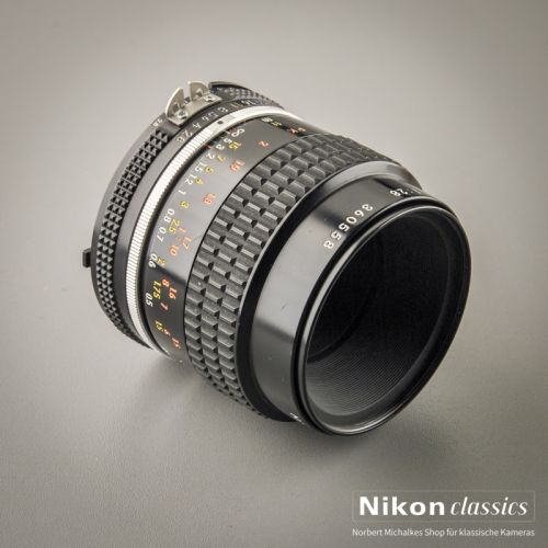 Nikon Micro-Nikkor 55/2,8 AIS (Zustand A/A-)