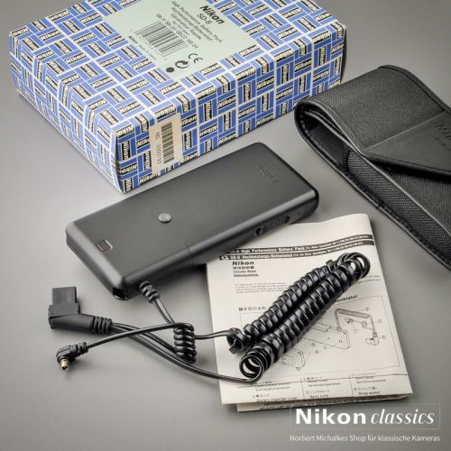 Nikon SD-8 DC Unit