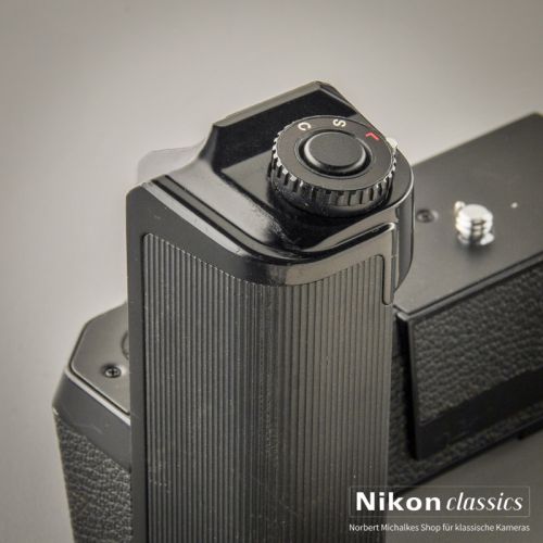 Preview: Nikon Motor-Drive MD-15 (Zustand A-)
