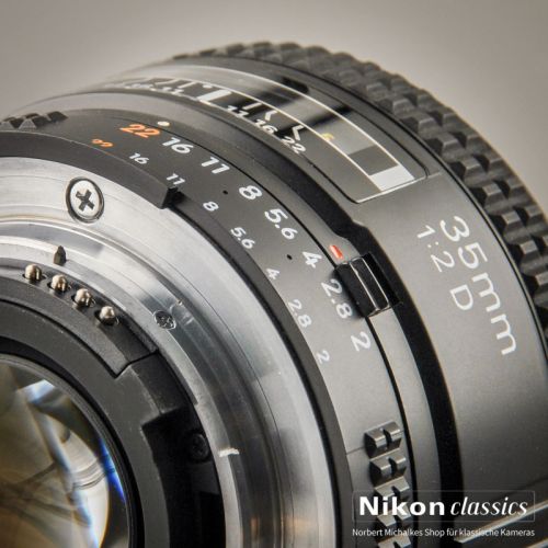 Nikon AF-D Nikkor 35/2,0 (Zustand A/A+) OVP