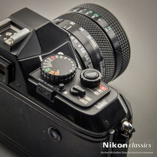 Preview: Nikon F301 mit Tamron Zoom 28-70/3,5-4,5