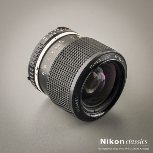 Nikon Zoom 36-72/3,5 AIS Series E (Zustand A/A-)