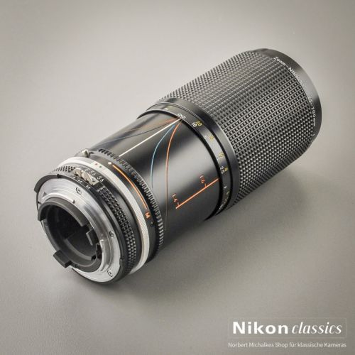 Preview: Nikon Zoom-Nikkor 35-200/3,5-4,5 AIS Macro (Zustand A/A-)