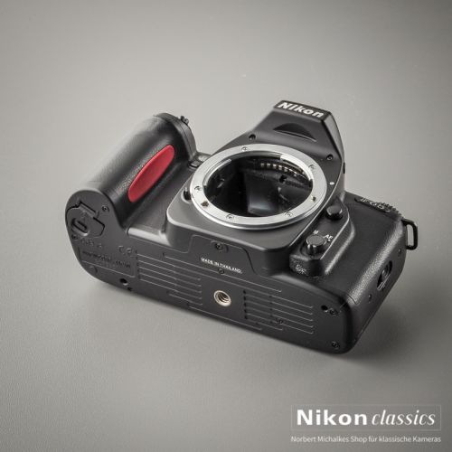 Nikon F65 (Zustand A)