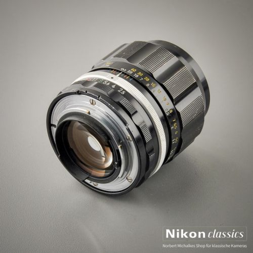 Nikon Nikkor-P 105/2,5 AI-Umbau "Berg-und-Tal" (Zustand A-/AB)