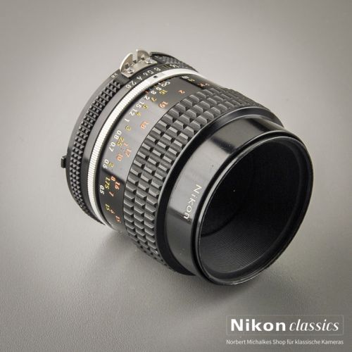 Nikkormat EL schwarz (Zustand A-/AB)