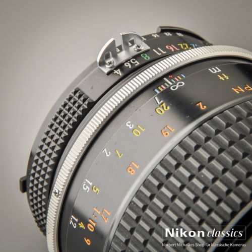 Nikon Micro-Nikkor 105/4 AI (Zustand A/A-)