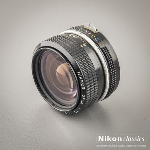 Nikon Nikkor 28/3,5 nonAI (Condition A/A-)