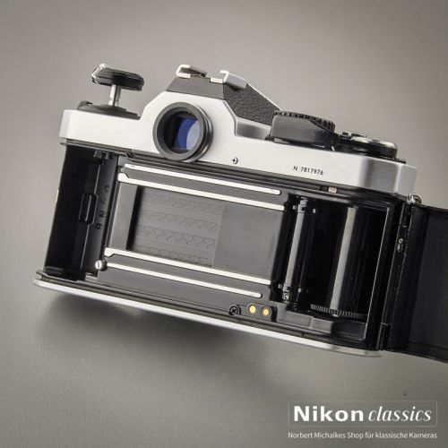 Nikon FM2n (Condition A-) titan shutter