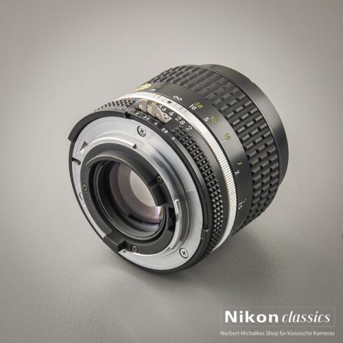 Nikon Nikkor 85/2,0 AIS (Condition A/A-)