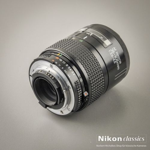 Preview: Nikon AF Zoom-Nikkor 35-105/3,5-4,5 (Zustand A-/AB)