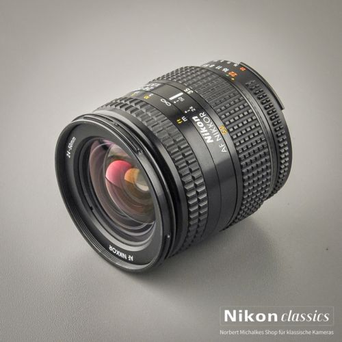 Nikon AF-D Zoom-Nikkor 24-50/3,3-4,5 (Condition A-)
