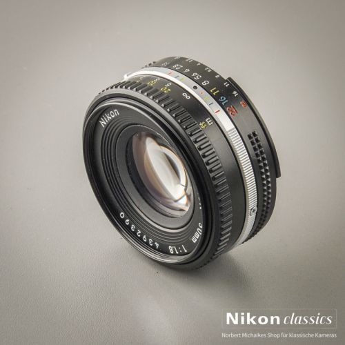 Preview: Nikon Nikkor 50/1,8 AIS "Pancake" (Zustand A)