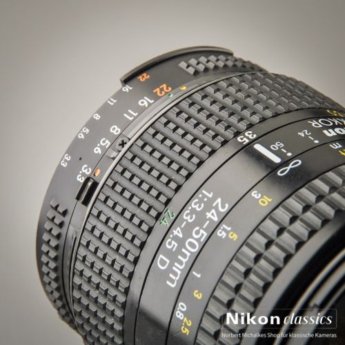 Nikon AF-D Zoom-Nikkor 24-50/3,3-4,5 (Condition A-)