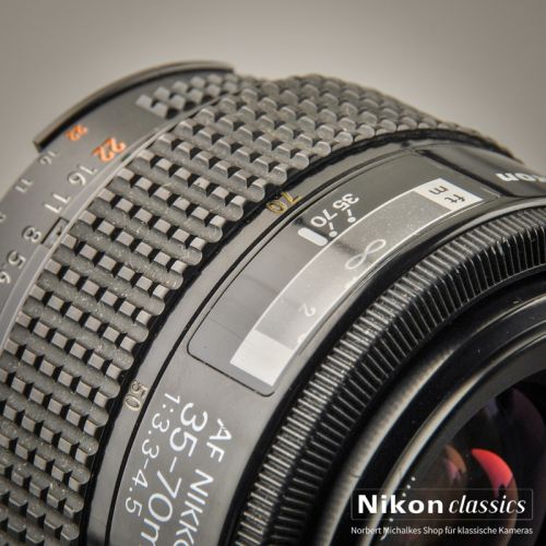Nikon AF Zoom-Nikkor 35-70/3,3-4,5 (Zustand A-)