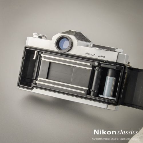 Nikkormat FTN (Condition A-)