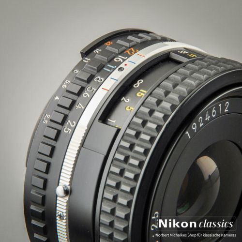 Nikon Series E 35/2,5 AIS (Condition A)